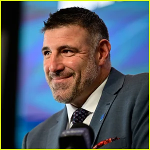 Mike Vrabel não será disciplinado pela NFL após o escândalo fotográfico de Dianna Russini