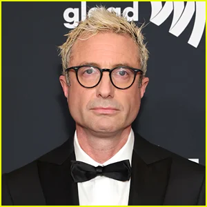 O criador de 'Heated Rivalry', Jacob Tierney, provoca a segunda temporada, fala sobre a adição de elementos de 'modelo'