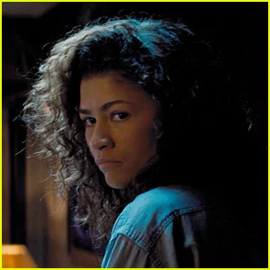 O elenco da terceira temporada de 'Euphoria' será diferente: 18 atores retornando, 28 novas estrelas reveladas e 6 atores não voltarão