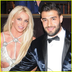 Sam Asghari reage à entrada da ex-mulher Britney Spears na reabilitação e revela se eles se falaram