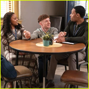 Spoilers de 'Abbott Elementary': Quinta Brunson explica por que Janine e Gregory tomaram essa decisão chocante!