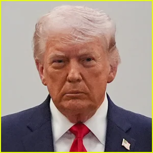 Trump propõe reabertura de Alcatraz como prisão federal e solicita US$ 152 milhões em novo plano orçamentário