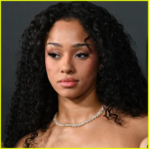 Veja por que Manon não se apresentará com KATSEYE na estreia do Coachella em 2026