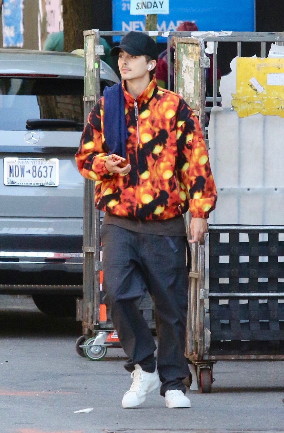 Passeio de bicicleta por Timothee Chalamet em Nova York