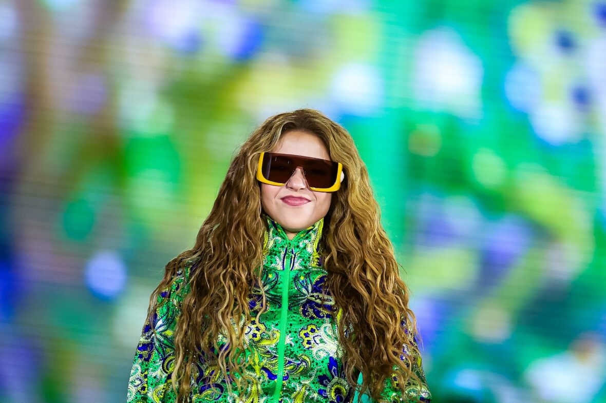Shakira se apresenta em Copacabana Brasil