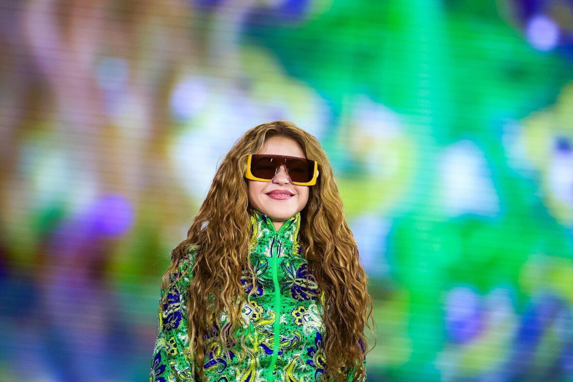 Shakira se apresenta em Copacabana Brasil