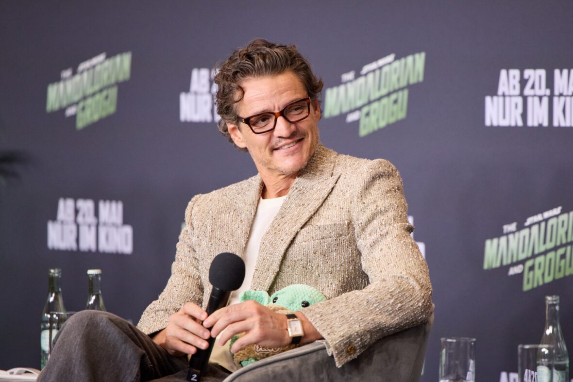 Pedro Pascal e Sigourney Weaver participam de festa de fãs em Berlim para 