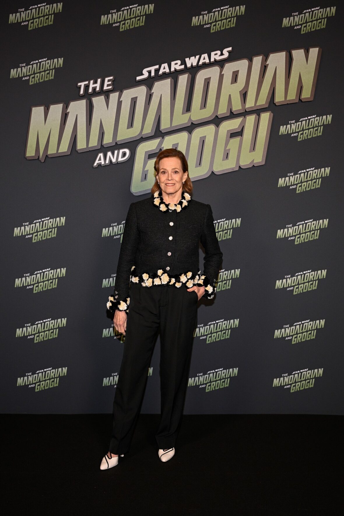 Sigourney Weaver e Pedro Pascal participam do 