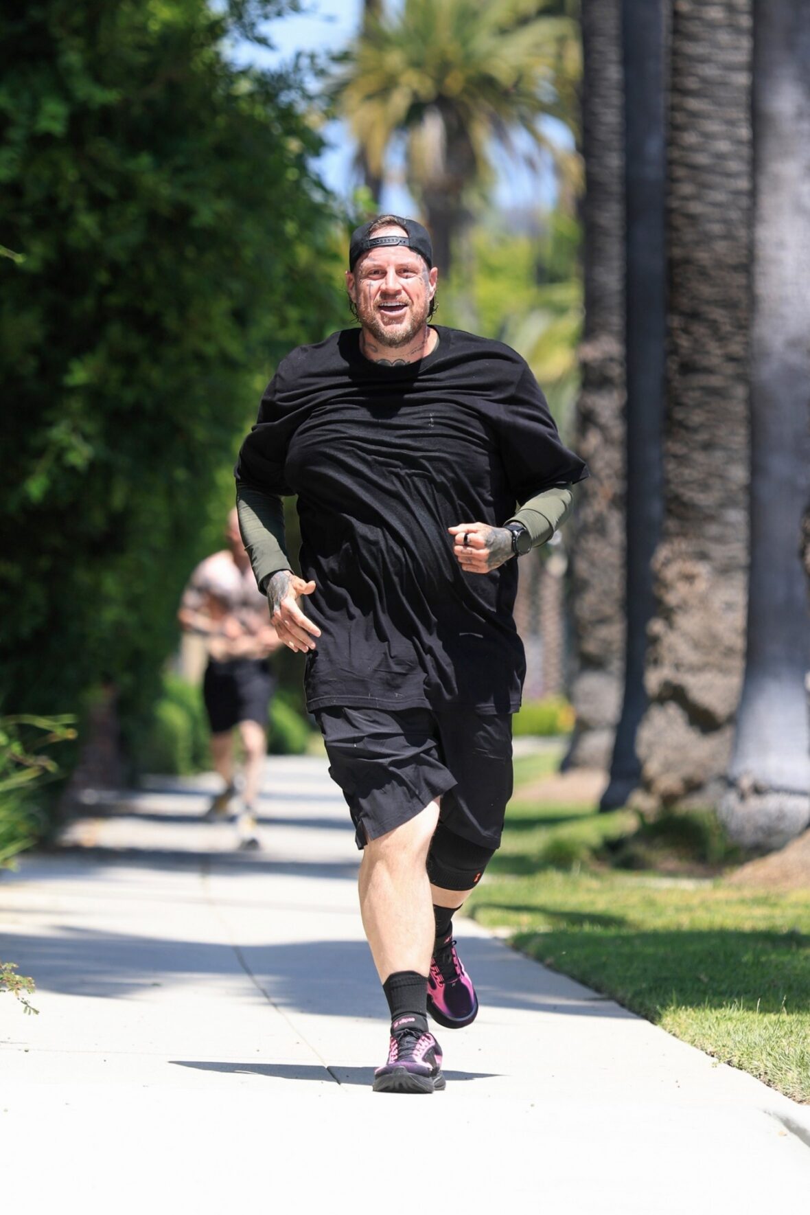 Jelly Roll correndo em Los Angeles
