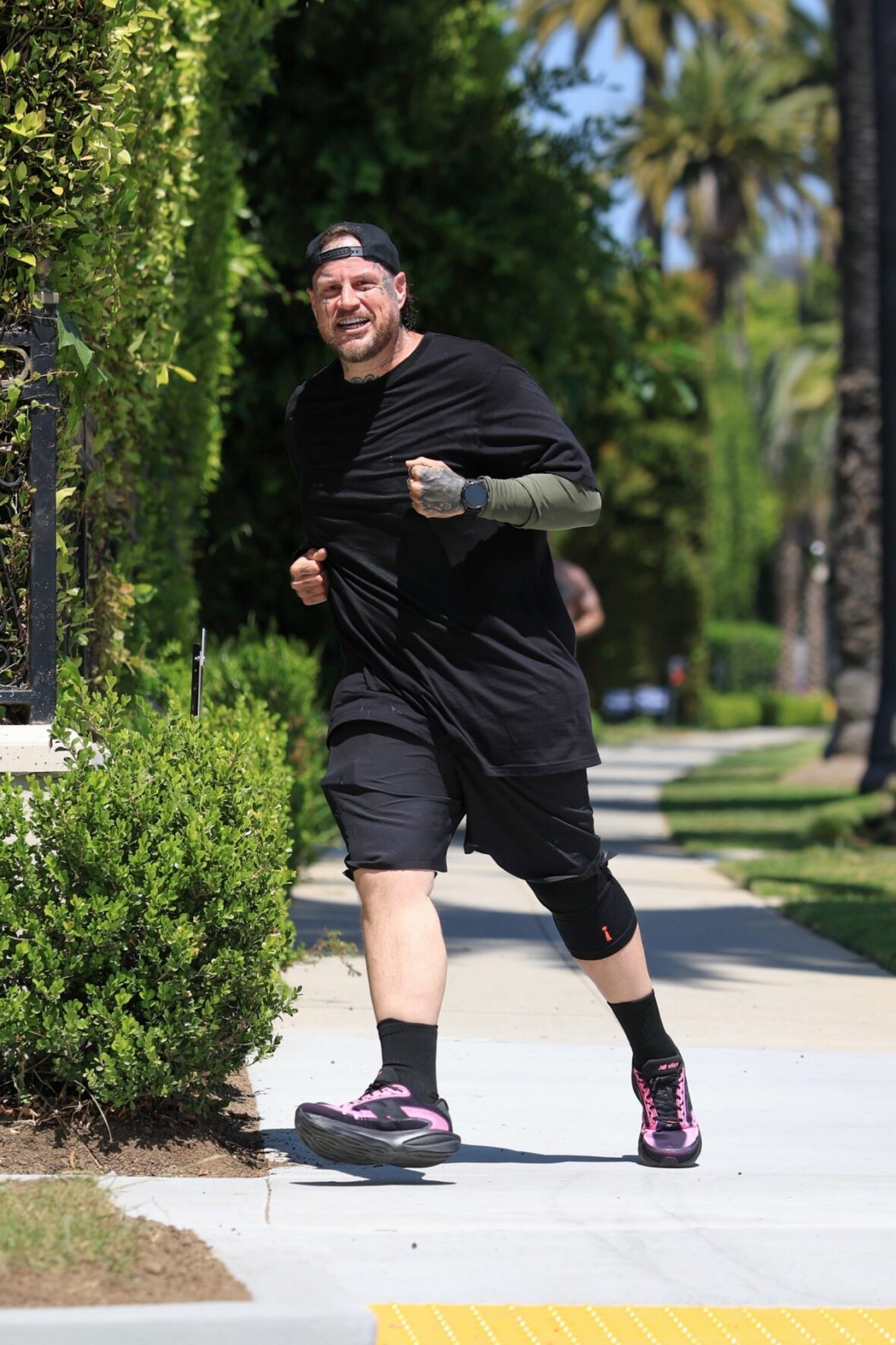 Jelly Roll correndo em Los Angeles
