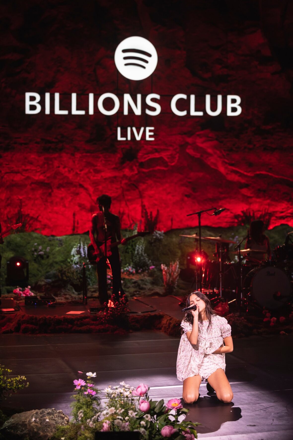 Olivia Rodrigo se apresenta em Barcelona para o Spotify Billions Club