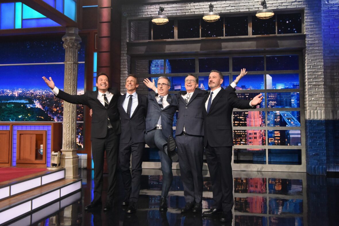 Visita de Jimmy Fallon, Jimmy Kimmel, Seth Meyers e John Oliver