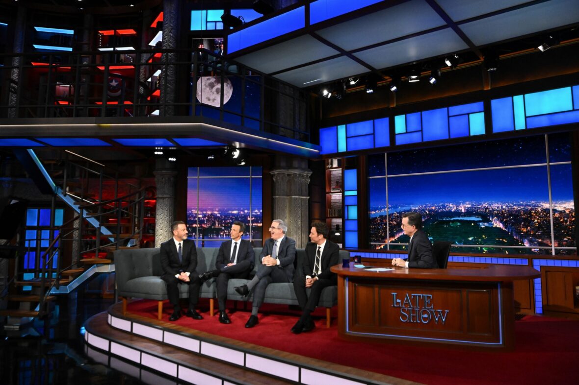 Visita de Jimmy Fallon, Jimmy Kimmel, Seth Meyers e John Oliver