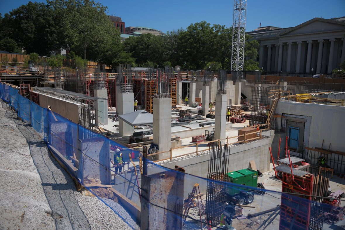 Fotos do canteiro de obras do salão de baile Donald Trump