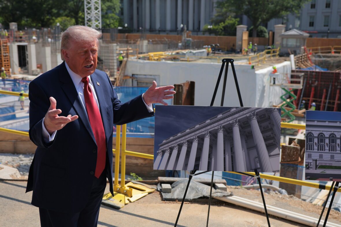 Fotos do canteiro de obras do salão de baile Donald Trump
