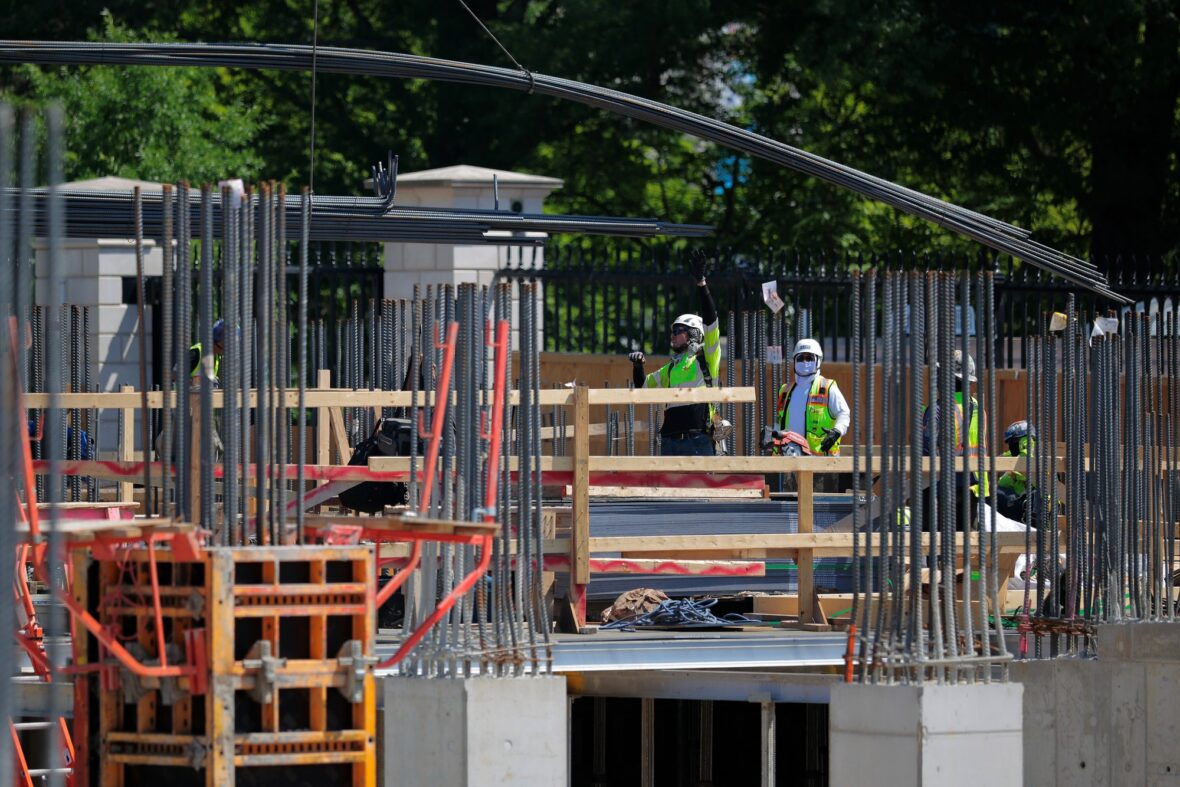 Fotos do canteiro de obras do salão de baile Donald Trump