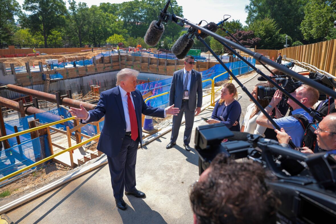 Fotos do canteiro de obras do salão de baile Donald Trump