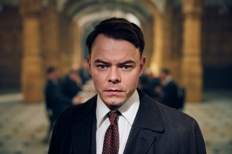 Charlie Heaton na primeira foto da série prequela de Peaky Blinders