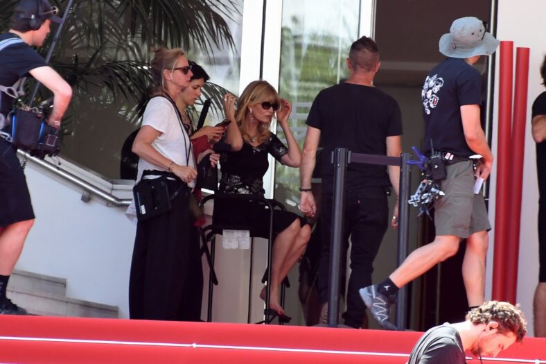 Laura Dern no set de The White Lotus