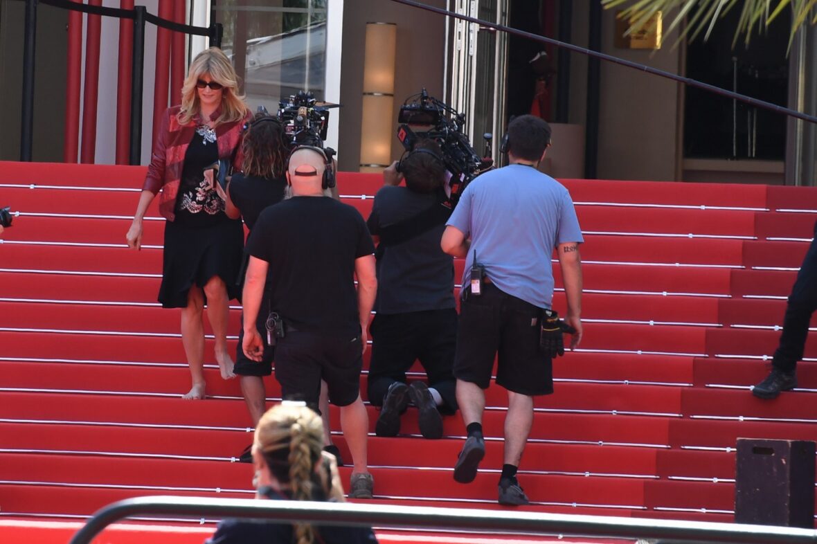 Laura Dern no set de The White Lotus