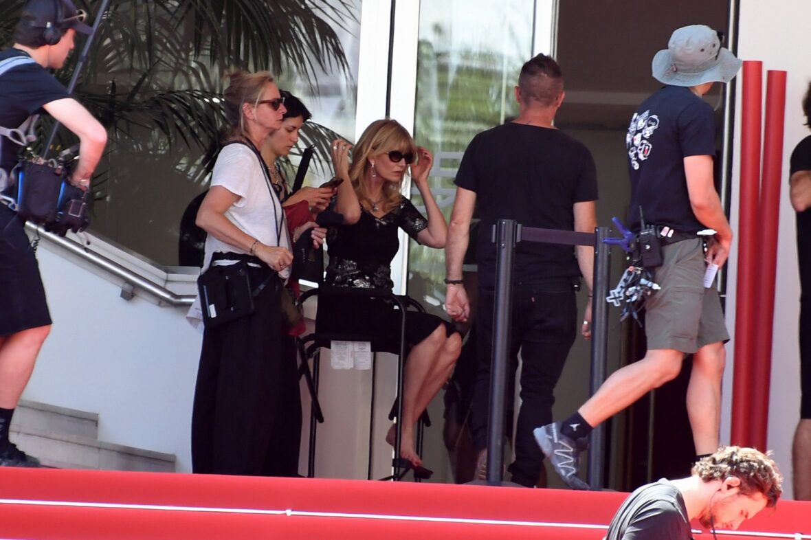 Laura Dern no set de The White Lotus