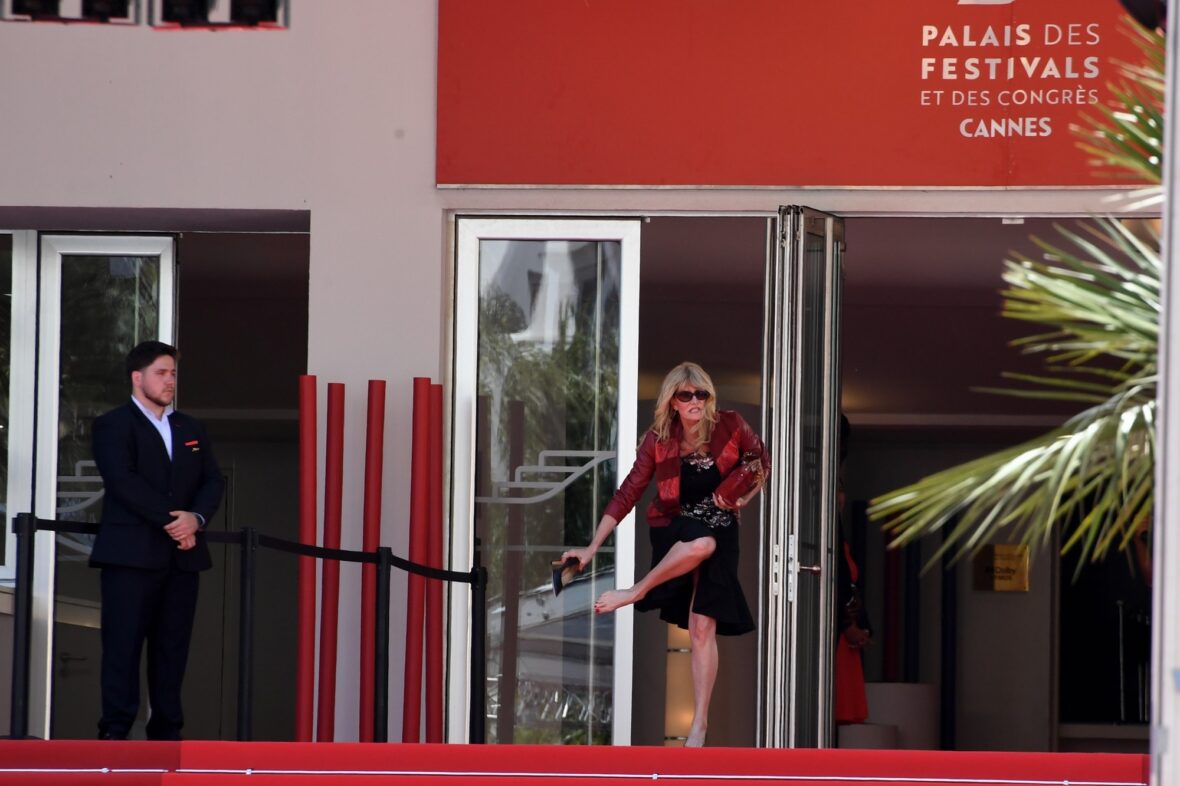Laura Dern no set de The White Lotus