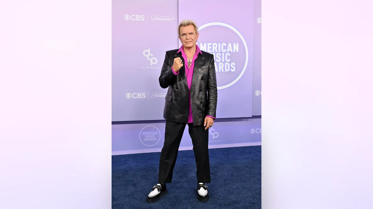 Billy Idol standing at the 52nd American Music Awards in Las Vegas