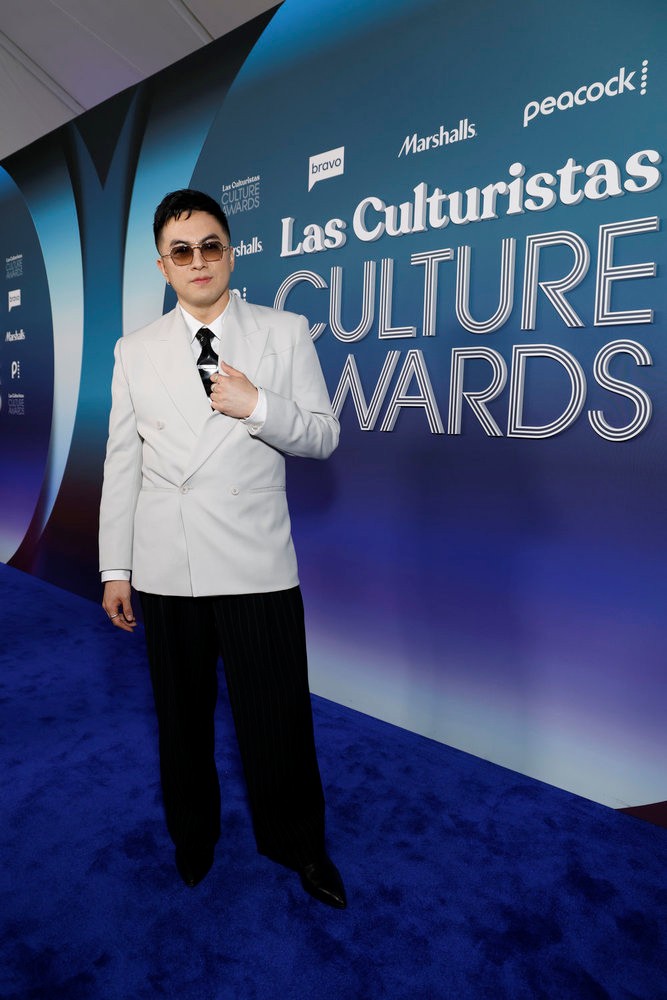 Bowen Yang no Las Culturistas Culture Awards