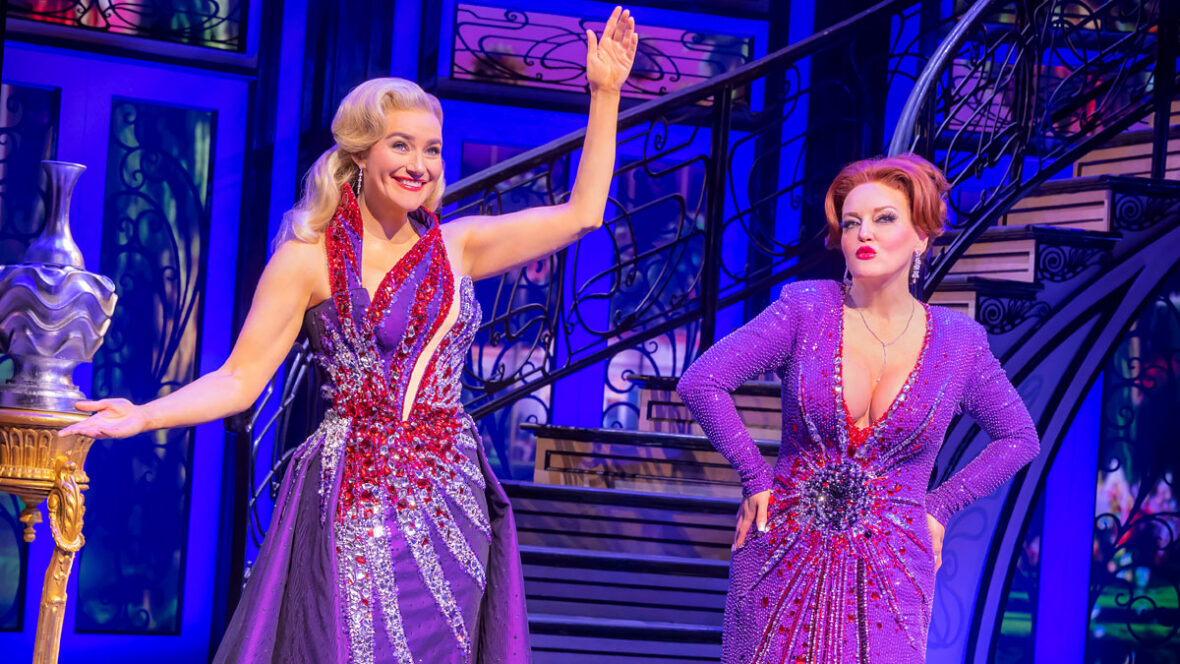 a morte-se-ela-está-acabando A morte se torna ela na Broadway