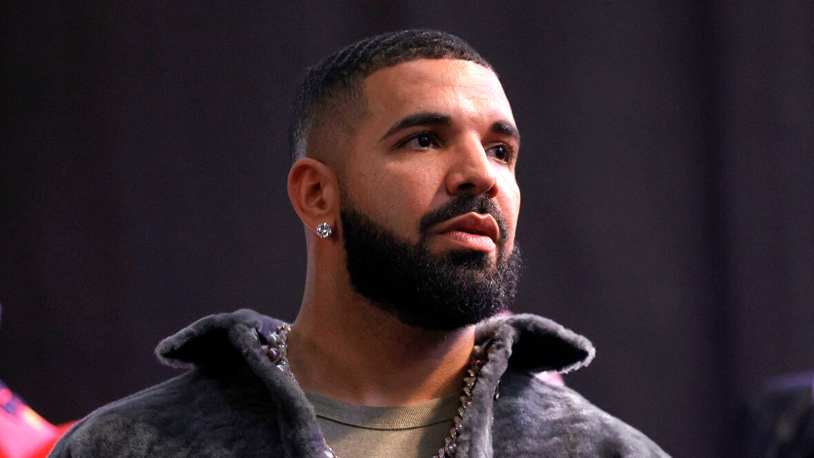 Drake-3-álbuns-de-uma-vez Drake