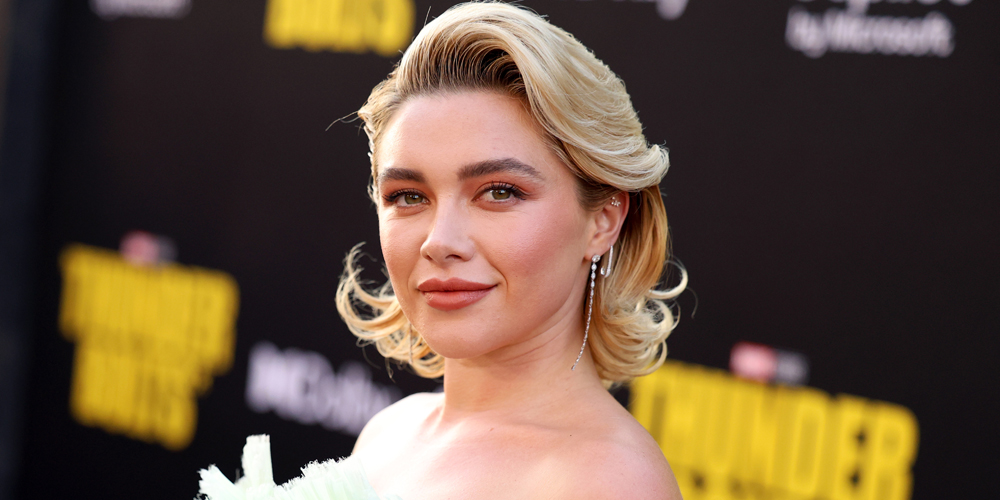 biblioteca-florença-pugh-meia-noite Imagem de banco de imagens de Florence Pugh