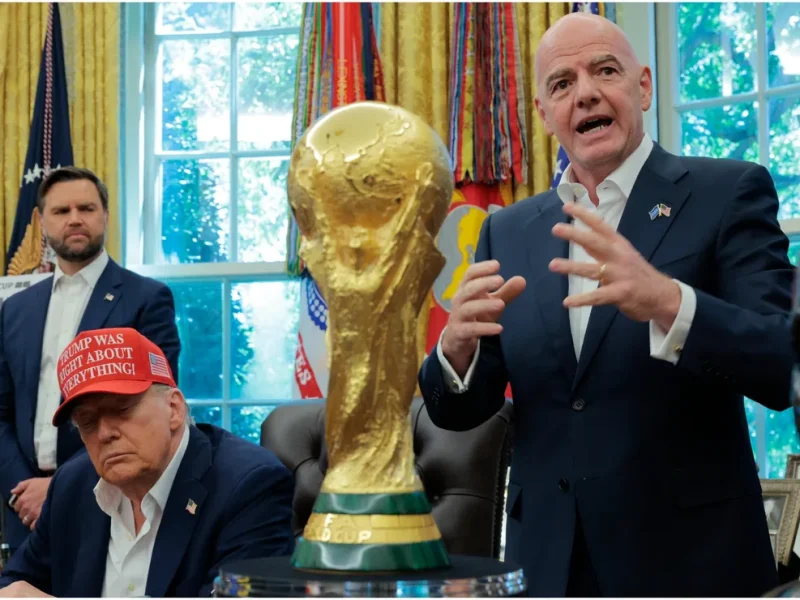 A narrativa da Copa do Mundo de 2026 do presidente da FIFA, Gianni Infantino, encontra um grande obstáculo quando Donald Trump critica os preços dos ingressos: ‘Eu não pagaria’
