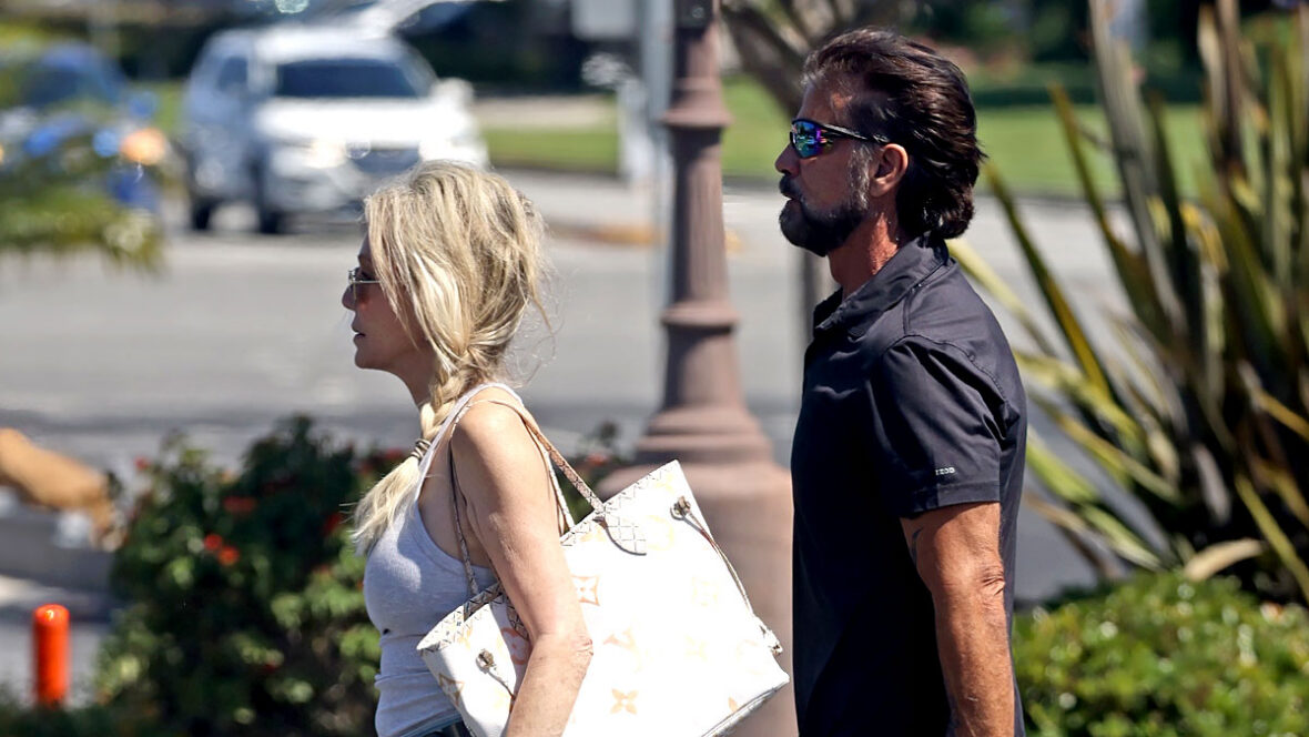 Heather Locklear e Lorenzo Lamas no spa de unhas