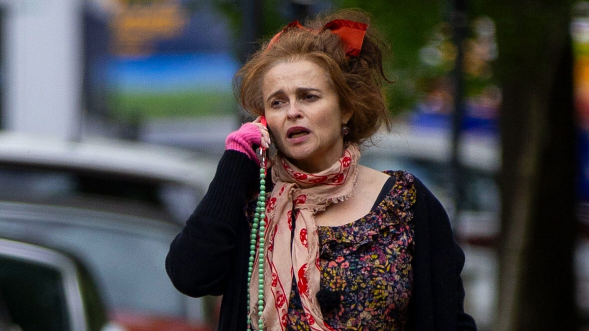 Helena Bonham Carter sai em Londres