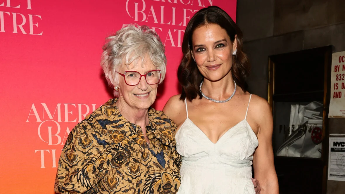 Gala de Primavera de Katie Holmes