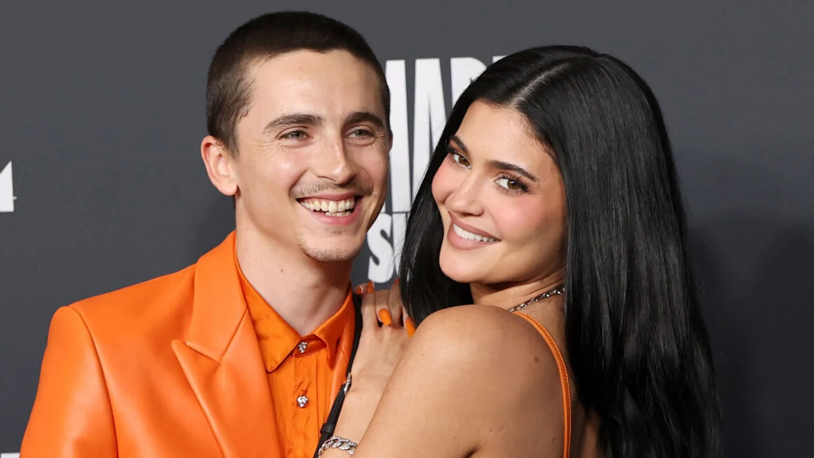 kylie-jenner-papai-comentário Kylie Jenner desmaia por causa de Timothee Chalamet