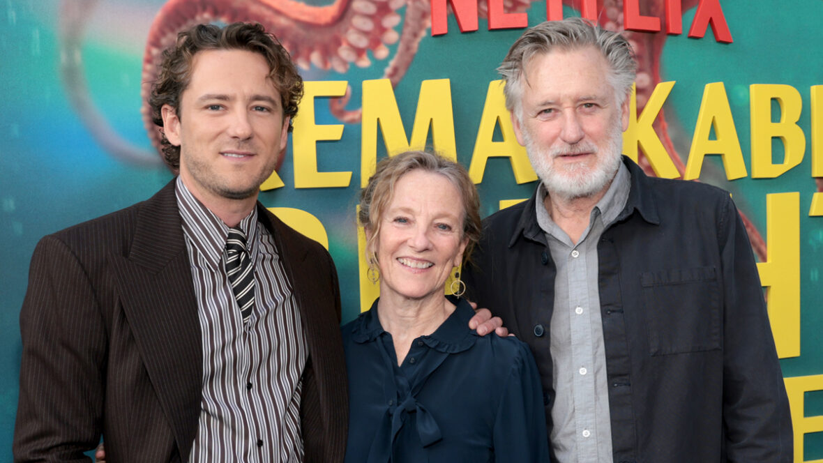 Estreia de Lewis Pullman
