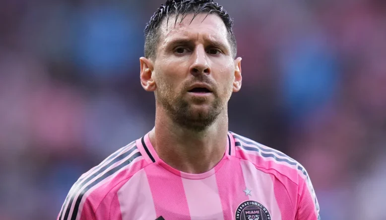Messi está liberado para enfrentar o Columbus Crew, mas início ou banco segue indefinido