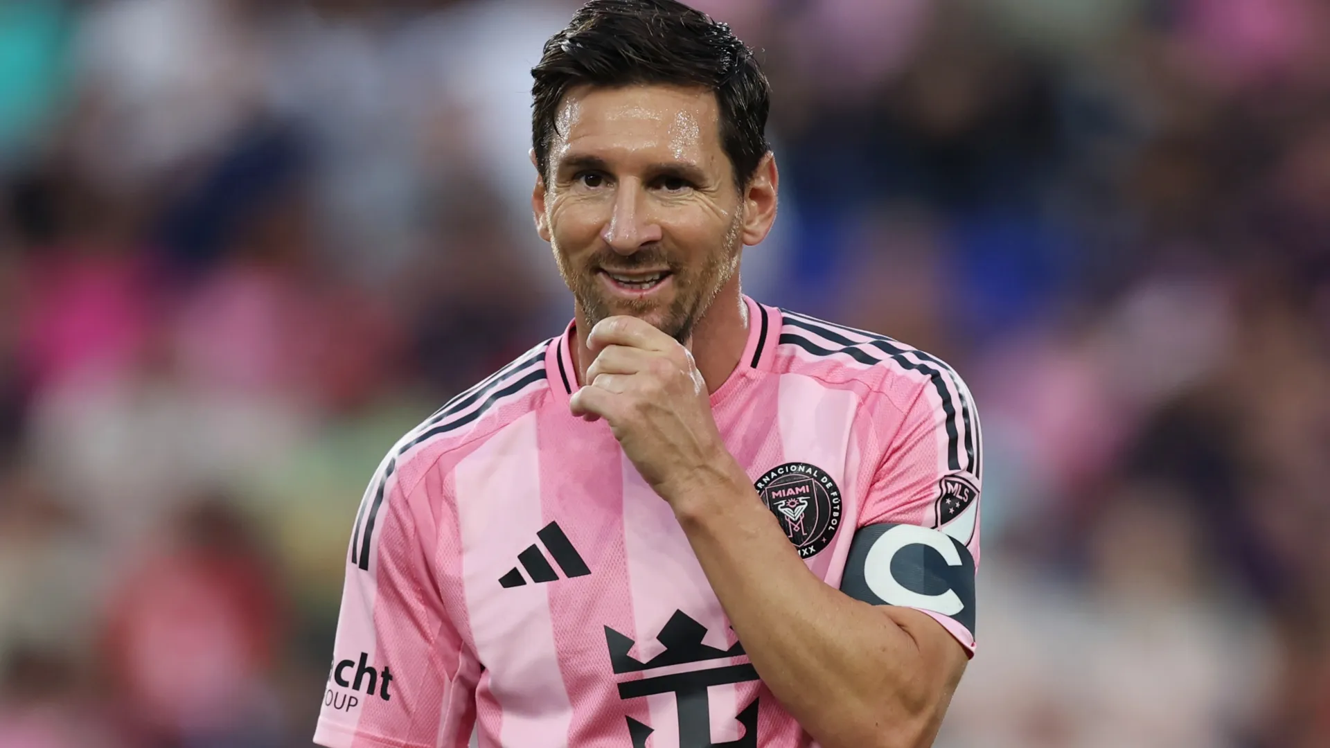 Messi comprou um pequeno clube