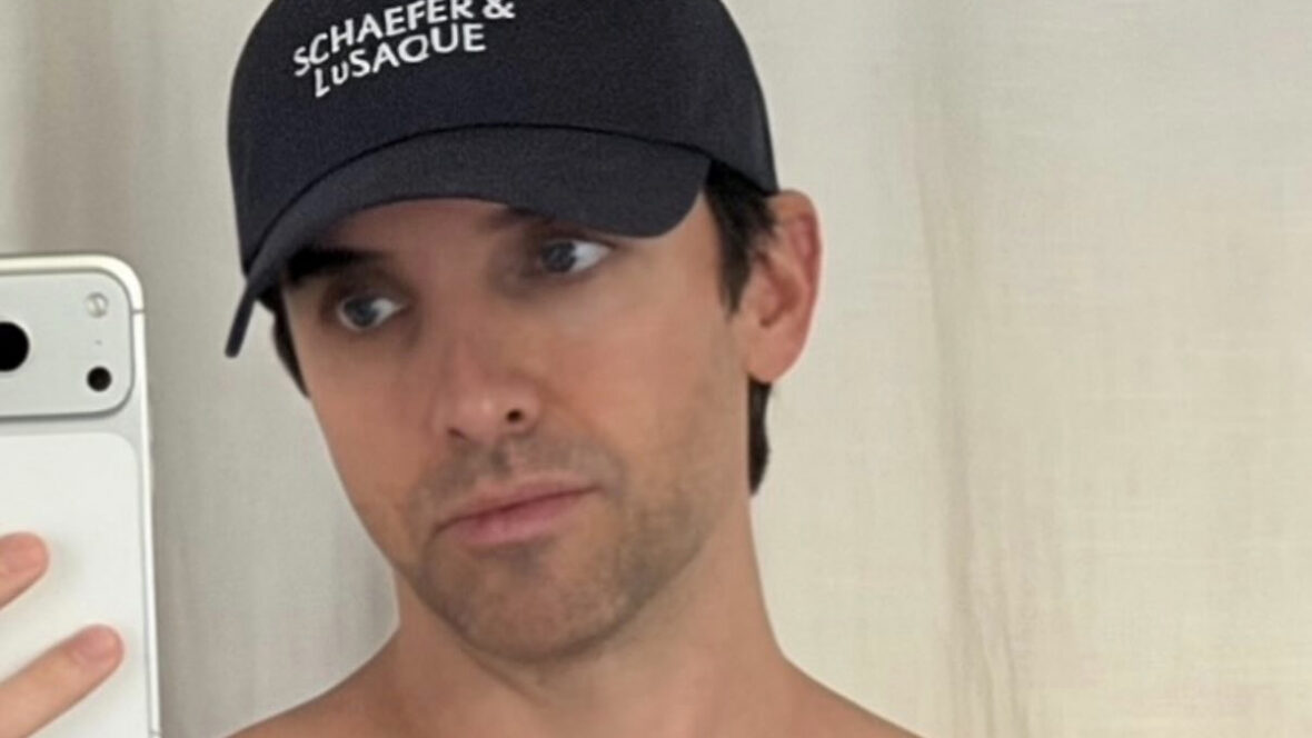 Paul W fica sem camisa no Instagram