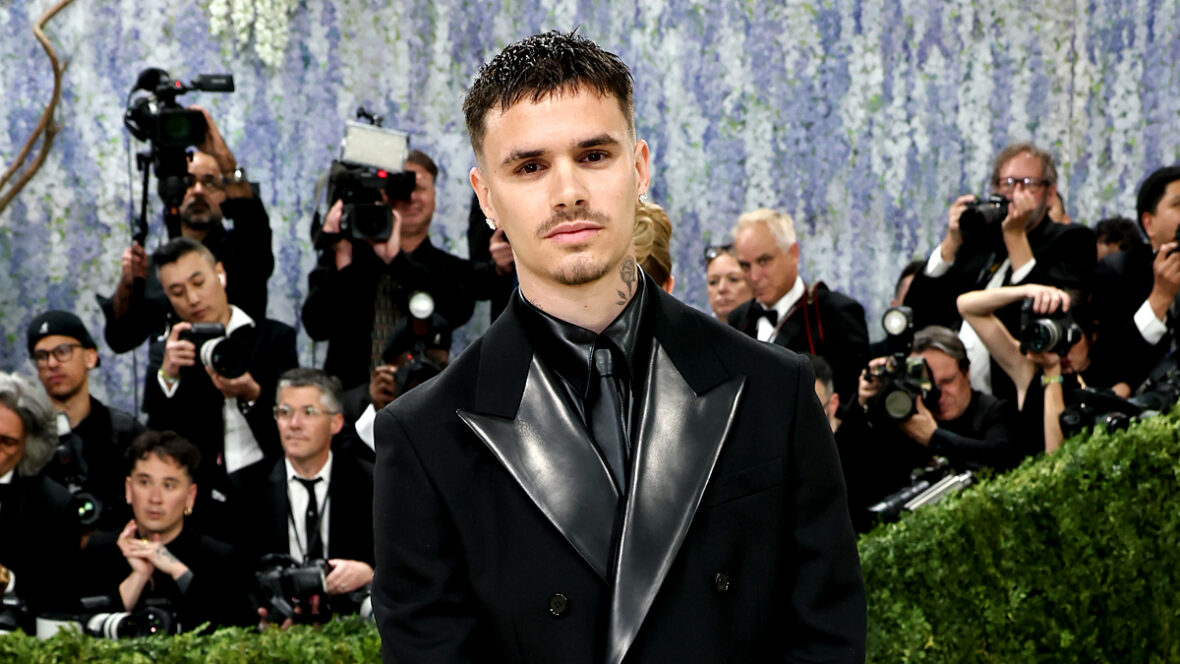 Romeo Beckham no Met Gala 2026