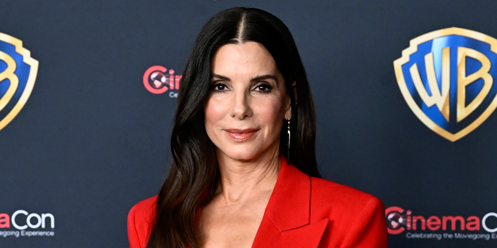 Sandra Bullock compartilha foto rara com crianças