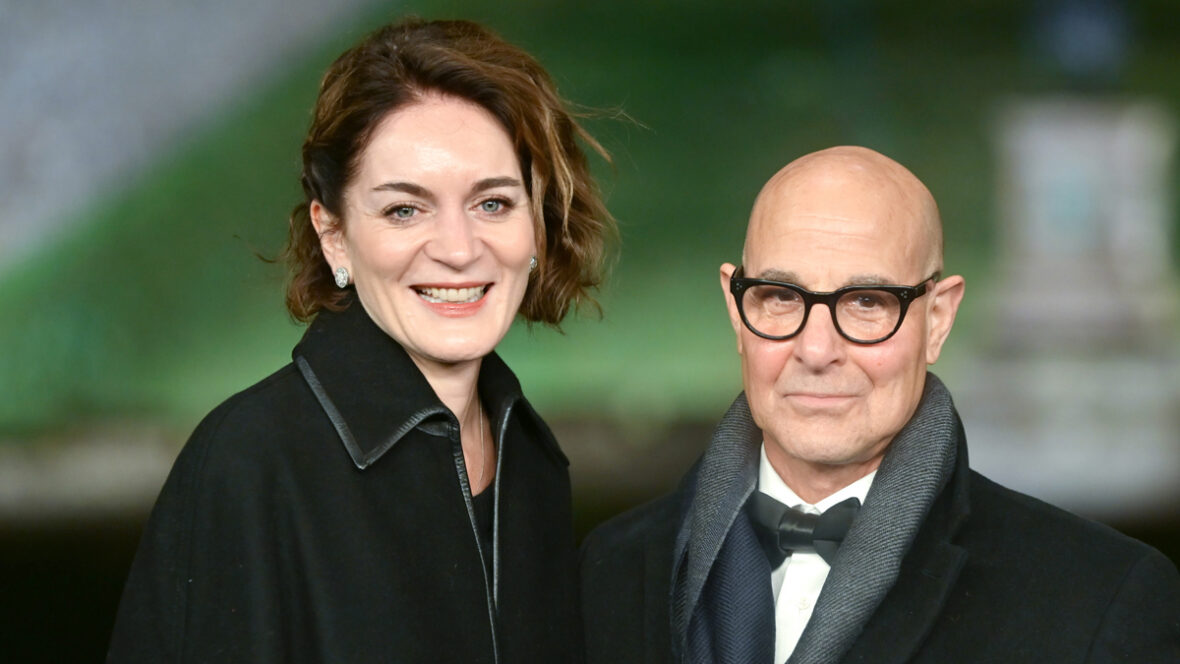Diferença de idade de Stanley Tucci