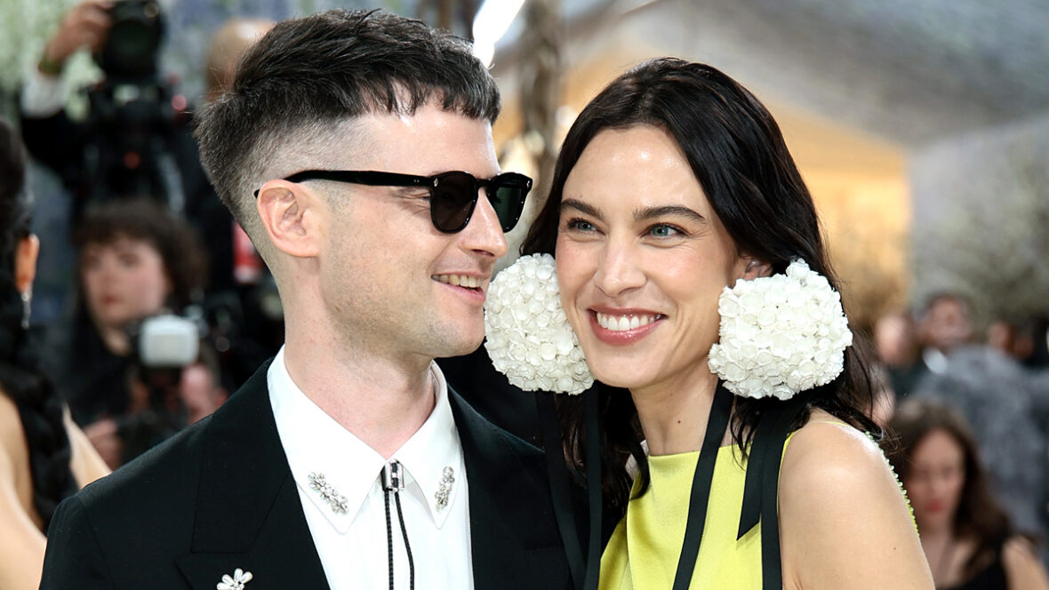 Tom Sturridge e Alexa Chung no Met Gala