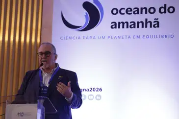 Rio de Janeiro (RJ), 05/05/2026 – O professor da UENF Carlos Eduardo de Rezende na Conferência Oceano do Amanhã: ciência para um planeta em equilíbrio, realizada pela Academia Brasileira de Ciências, no Museu do Amanhã. Foto: Fernando Frazão/Agência Brasil