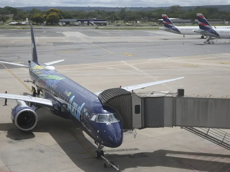CMN regulamenta linha emergencial para auxílio a companhias aéreas