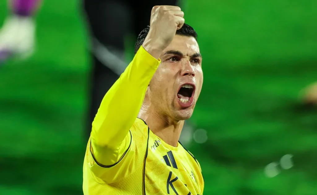 Ronaldo iguala marca de gols na Premier League com menos da metade dos jogos na Arábia Saudita
