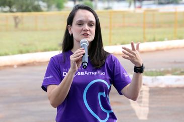 Brasília (DF), 17/05/2026 - A enfermeira Flávia Lacerda participa do evento de Mobilização Nacional pela Fibromialgia, realizado no Parque da Cidade. Sara Kubitschek. Foto: Valter Campanato/Agência Brasil