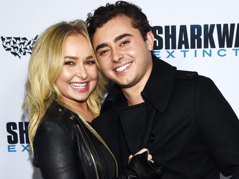 Hayden Panettiere é brutalmente honesta sobre o relacionamento distante com sua mãe, a morte de seu irmão mais novo, Jansen, e muito mais