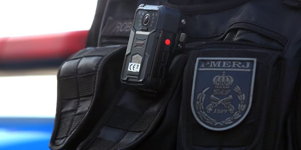 Estudo aponta falhas entre gravação de câmeras corporais e uso das imagens na Justiça